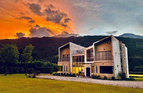 Shoufeng Bed & Breakfast | 52 m² Bed and breakfast ∙ 4 guests