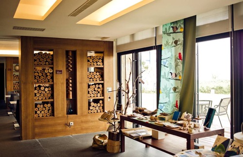 Fengbin Hotel | 56 m² Motel ∙ 8 guests