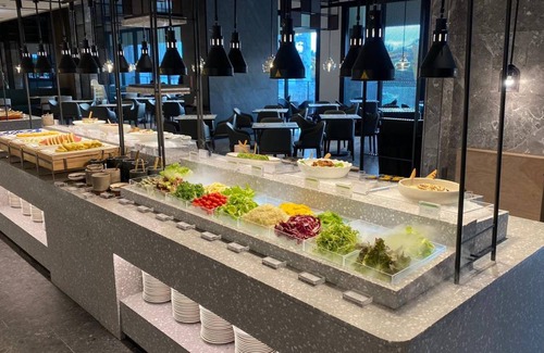 Xincheng Hotel | 69 m² Hotel ∙ 6 guests