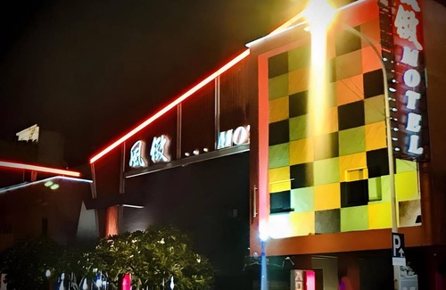 Dali Hotel | 70 m² Motel ∙ 127 guests