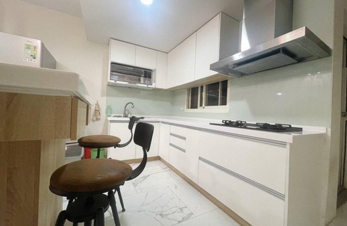 East District Apartment | 99 m² Apartment ∙ 2 bedrooms ∙ 4 guests