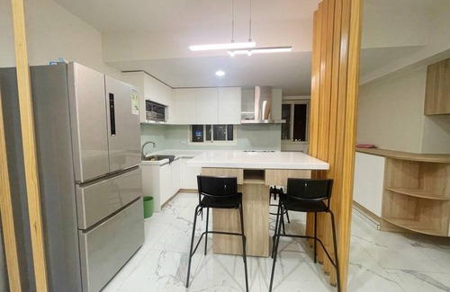 East District Apartment | 99 m² Apartment ∙ 2 bedrooms ∙ 4 guests