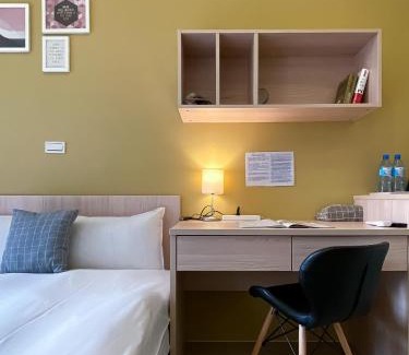 Central District Hotel | Adagio Hostel