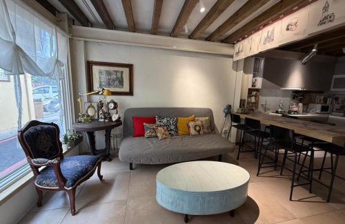 Zhubei Hostel | BS b&b斑光燦爛 月租