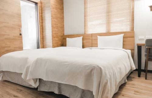 Datong Hotel | CHECK inn Express Taipei Station