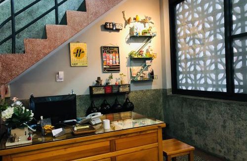 West District Hostel | Chia Kon Hotel