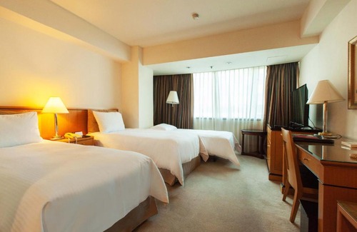 Zhongshan Hotel | Gloria Prince Hotel Taipei