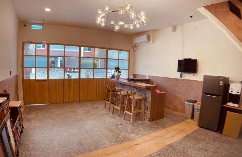 West Central District House | Green Only Homestay