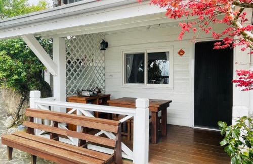 Fuxing District House | He Feng Homestay