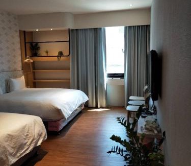 Hengchun Hotel | Light Blue Hostel