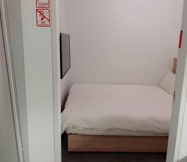 Ren'ai District Hostel | Light Inn