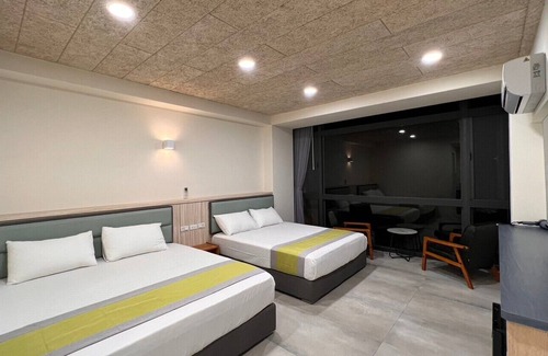 Xitou Bed & Breakfast | morning travel