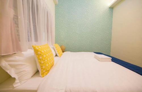 West Central District Villa | One Heart Inn