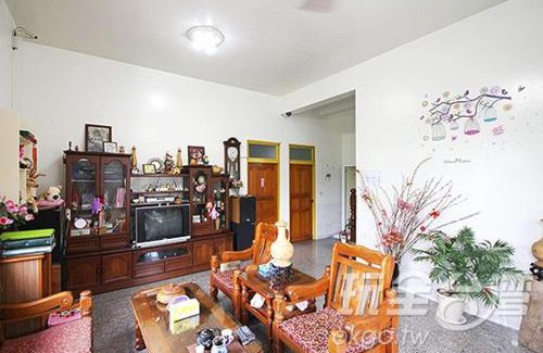Chiayi House | Reny Lake Warm Hostel