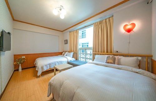 Wujie House | Riverbank