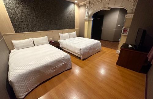 West Central District Hotel | The Prince Hotel