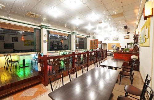 Fuxing District House | Xanadu Hostel