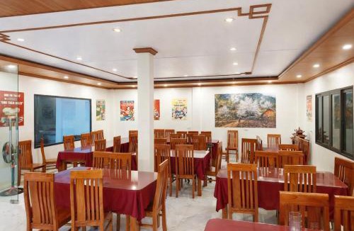 Dong Van Hotel | À Lôi Homestay Đồng Văn