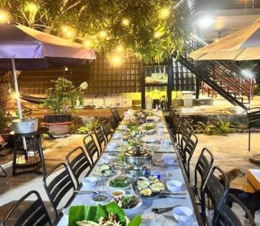 Ham Tan Hotel | Á Âu Family Homestay