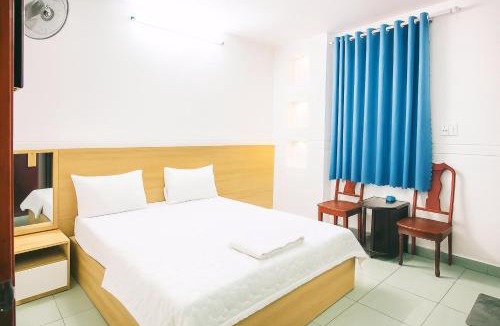 Binh Chanh Hotel | Ánh Dương Hotel
