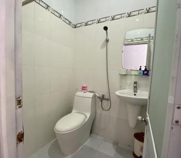 Ninh Kieu Hotel | ÔNG NĂM HOTEL - Trung Tâm Bến Ninh Kiều