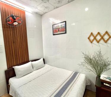 Ninh Kieu Hotel | ÔNG NĂM HOTEL - Trung Tâm Bến Ninh Kiều