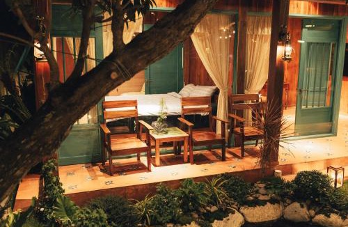 Go Cong Ski Chalet | Đàng Trong Home 2