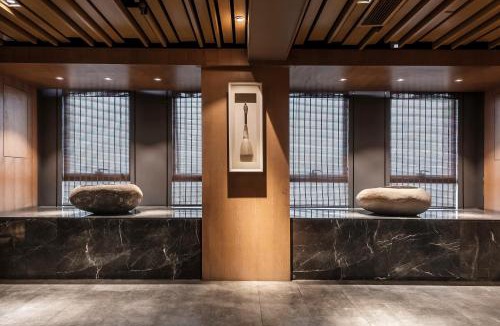 Chongqing Hotel | 两江万励OneJasper空中江景酒店