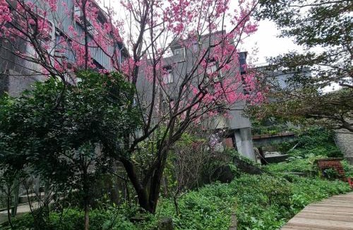 Ruifang House | 九份市下巷石屋民宿