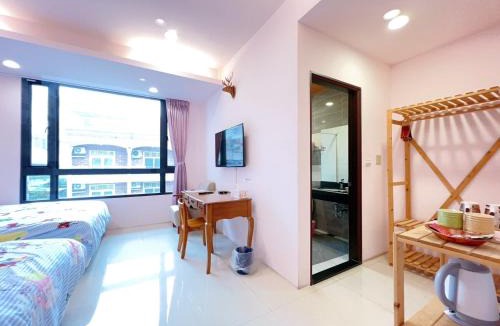 Hualien City Centre House | 享窩民宿 -可包棟