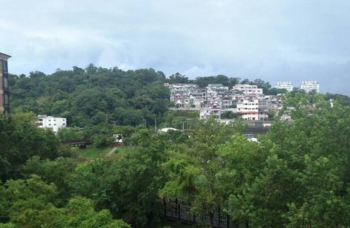 Xizhi District Apartment | 台北近郊鬧中取靜的好地方（內湖雅房)Nature beside Taipei City