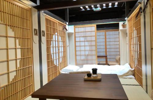 Tainan City Centre Hostel | 台甕茶室青年旅館 Tai-Wong Tatami Room Hostel
