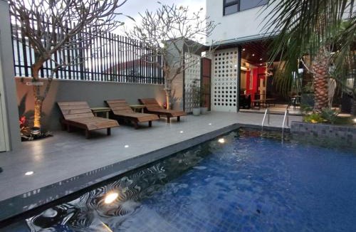 Hengchun Old Town Villa | 后花園 The Backyard Villa