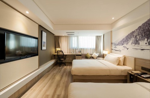 Harbin City Center Hotel | 哈尔滨站省博物馆亚朵酒店