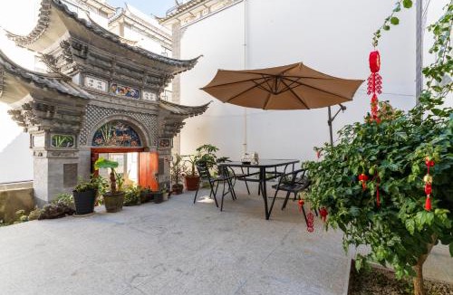 Dali Town Hostel | 大理登巴青年旅舍
