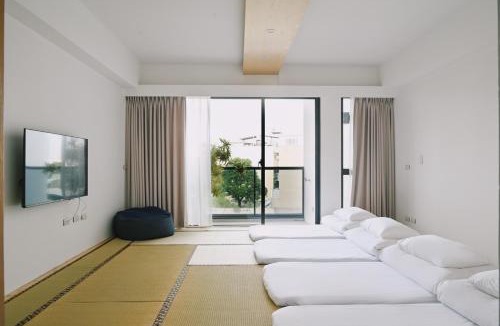 Anping House | 安平9n碧木嶼-檜木浴缸蒸氣防-電梯豪宅-停車方便-包棟電動麻將-戲水池-半露天烤肉-8人包棟專案