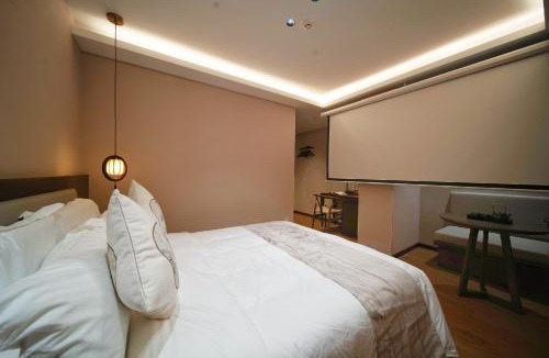 Guangling Qu Hotel | 宋東篱酒店