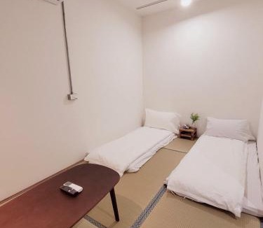 Toufen Apartment | 寄居蟹月租房型詢問日期
