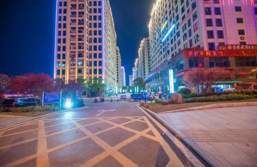 Yongding Apartment | 张家界博亭安屿设计师民宿