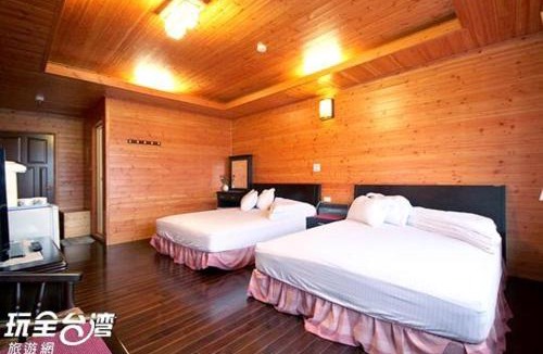 Fuxing District Cabin | 拉拉山 佳儂景觀休憩農場