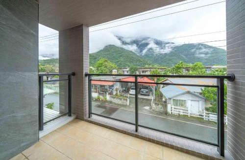 Hualien Villa | 放慢3館, 近山右民宿 6-12人, 只接一組客人, 按人數開放房間