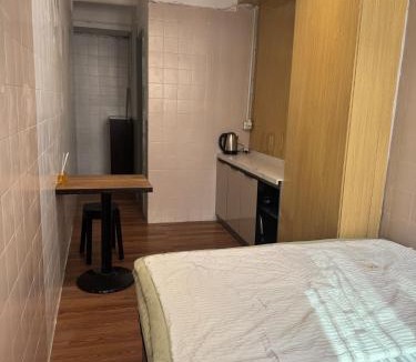 Mong Kok Apartment | 旅居1wubin