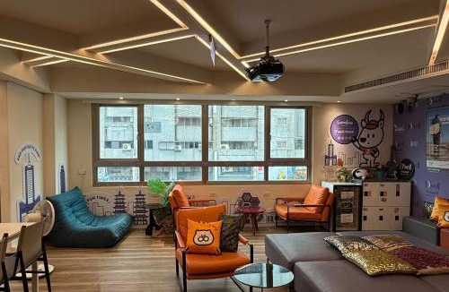 Lingya District Hostel | 旅悅 國際青年旅館 DreamWell Hostel
