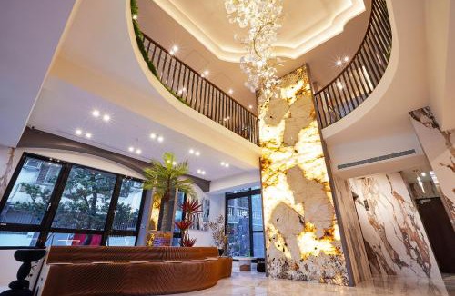 Zuoying District Hotel | 星澄風旅 Zela Design Hotel