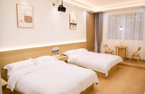 Huocheng County House | 朝暮里民宿 Zhaomu Retreat