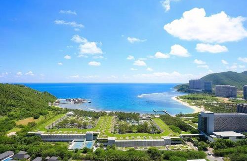 Xiaodonghai Apartment | 来咖海景民宿酒店三亚大东海半山半岛店