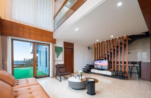 Xiaodonghai Apartment | 来咖海景民宿酒店三亚大东海半山半岛店