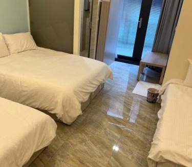 Xitun District House | 樂萄萄逢甲