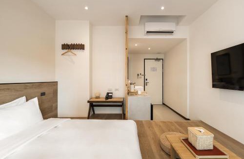 Yancheng District Hotel | 河映宿沐 River Trees Hotel