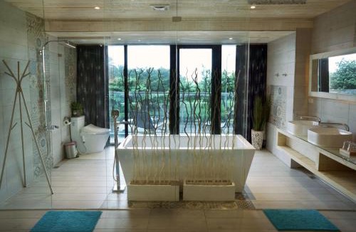 South Beach Bed & Breakfast | 湛藍海岸民宿 Azure--這個夏天有點藍--墾丁南灣沙灘-可包棟-國旅卡特約店